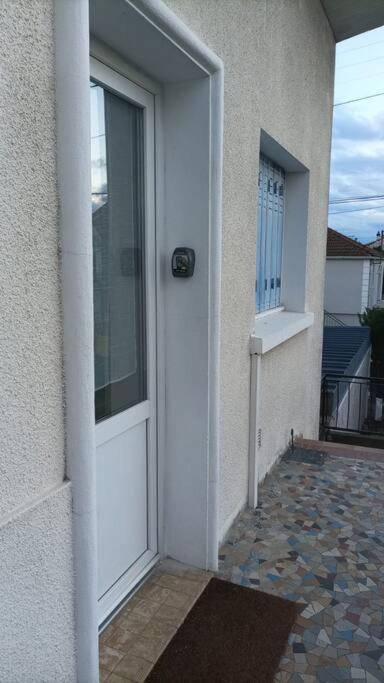 Charmant T3 A 10 Min Orly Avec Jardin Privee - Arrivee Autonome อติส-มงส์ ภายนอก รูปภาพ